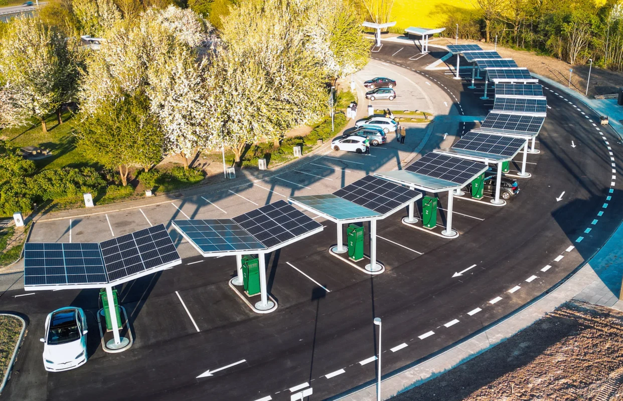 Solar Car Shades With EV Charging: A Smart Solution for Irish Workplaces